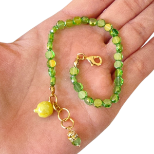 Bracciale con pendente limone modellato a mano